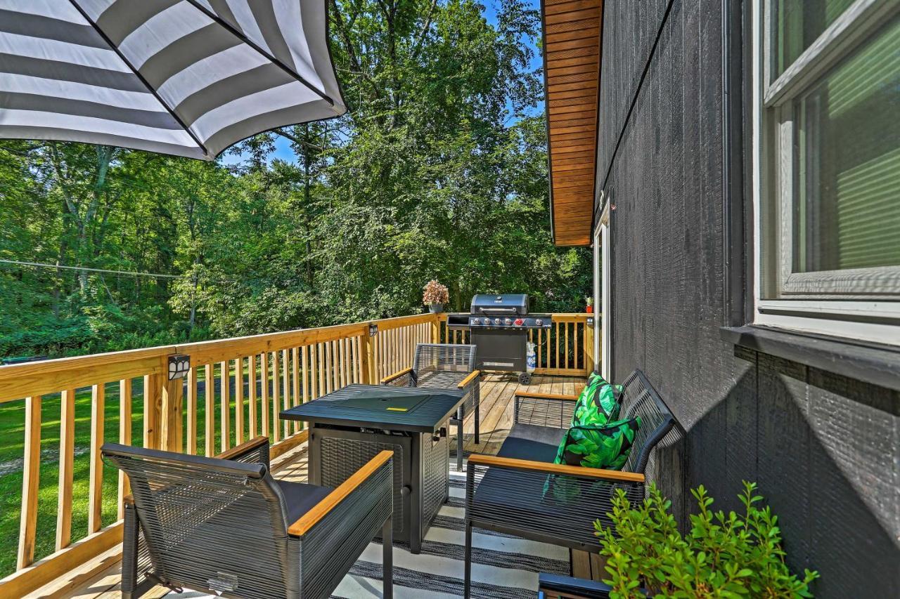 Modern East Stroudsburg Home With Deck And Gas Grill! Exterior foto